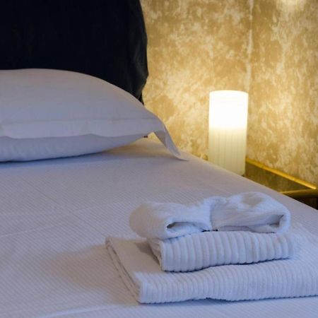 Altido Elegant 1 Bedroom Apt Moments From The Sea Genoa Luaran gambar